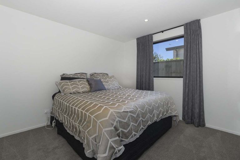 Photo of property in 17 Awataha Crescent, Pyes Pa, Tauranga, 3110