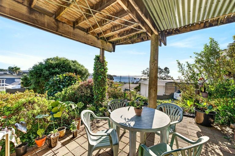 Photo of property in 4 Davis Crescent, Paihia, 0200
