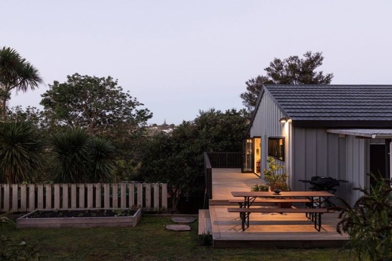 Photo of property in 4/28 Ambler Avenue, Glen Eden, Auckland, 0602