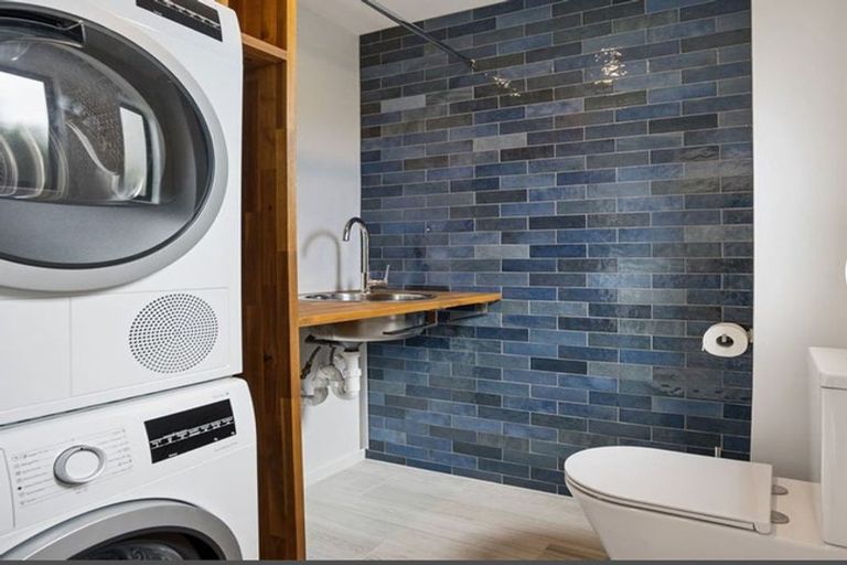 Photo of property in 8/2 Armoy Drive, East Tamaki, Auckland, 2016