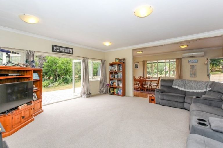 Photo of property in 1828 Tarata Road, Tarata, Inglewood, 4387