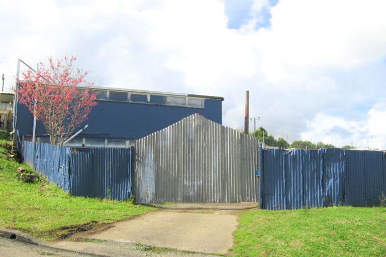 Photo of property in 6 Colenso Street, Te Kamo, Whangarei, 0112