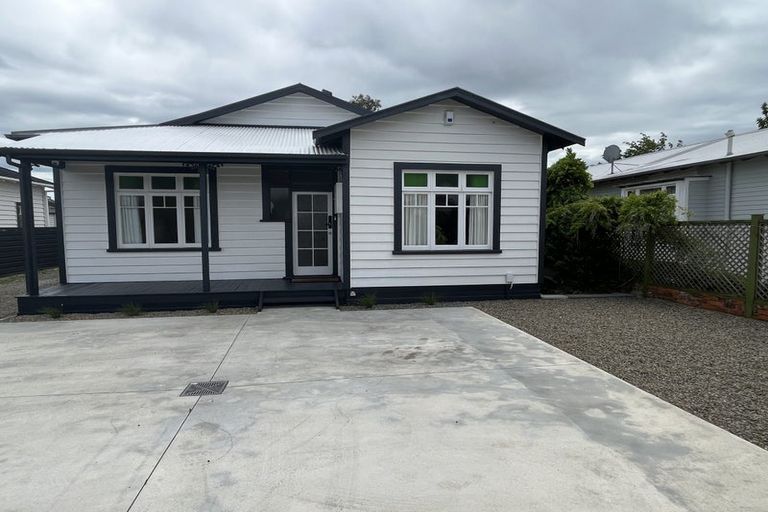 Photo of property in 17 Knowles Street, Terrace End, Palmerston North, 4410