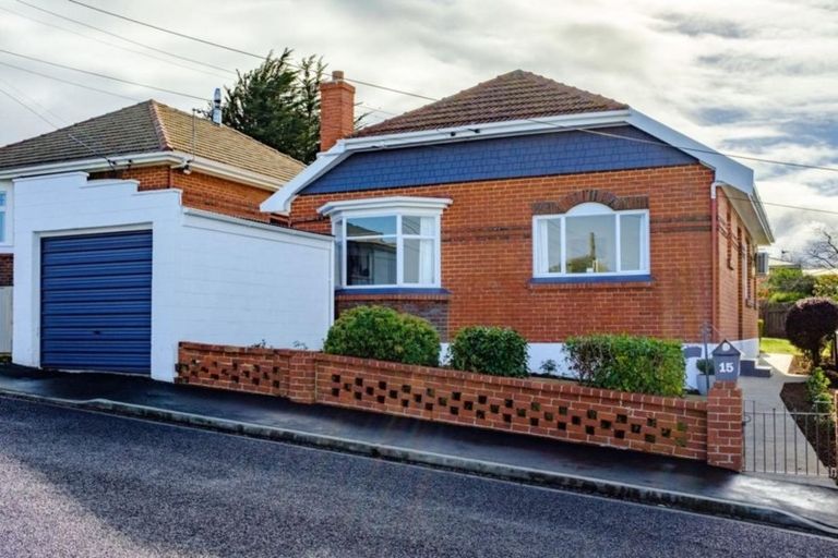 Photo of property in 15 Wills Street, Balaclava, Dunedin, 9011