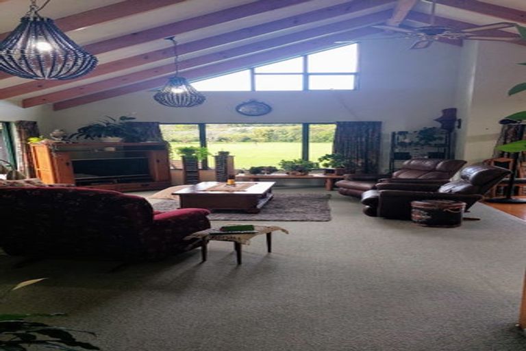 Photo of property in 9 Kara Road, Maungatapere, Whangarei, 0179