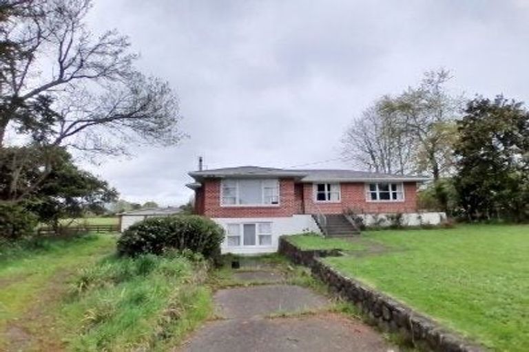 Photo of property in 361 Arapaepae Road, Levin, 5571