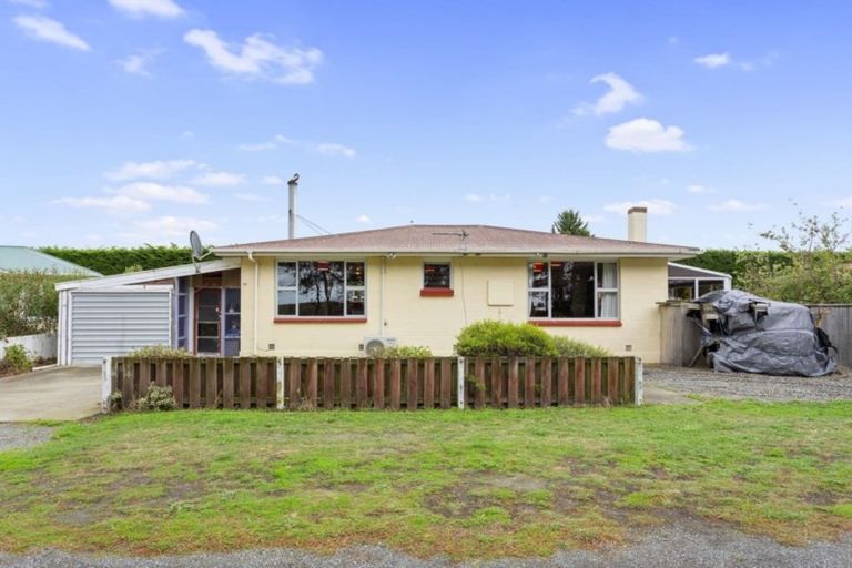 Photo of property in 24 Chamberlain Avenue, Amberley, 7481