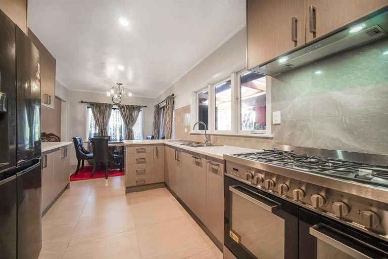 Photo of property in 47 Rollerson Street, Papakura, 2110