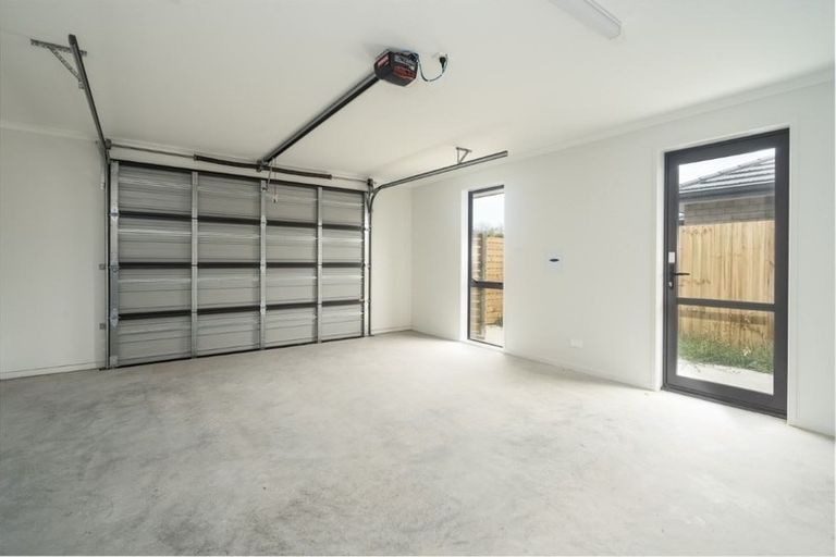 Photo of property in 31 Maitland Crescent, Rolleston, 7614