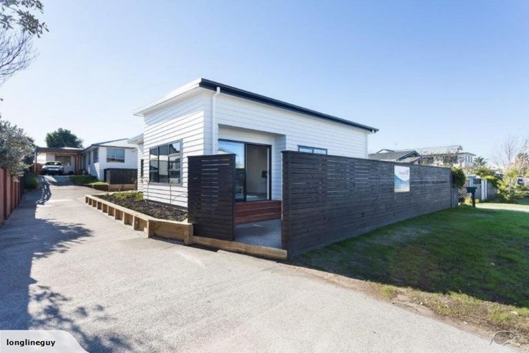 Photo of property in 77a Simpson Road, Papamoa Beach, Papamoa, 3118
