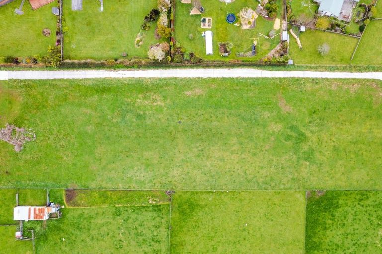 Photo of property in 14 Celia Street, Stratford, 4332