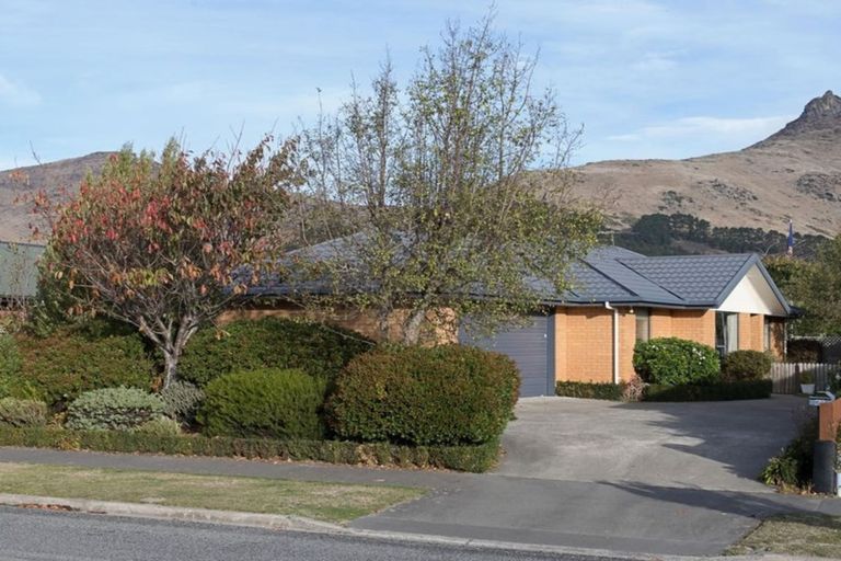 Photo of property in 65 Mauger Drive, Heathcote Valley, Christchurch, 8022