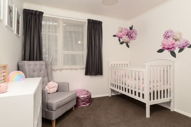 Photo of property in 8 Seamer Place, St Andrews, Hamilton, 3200