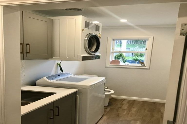 Photo of property in 20 Jonathon Street, Brookfield, Tauranga, 3110