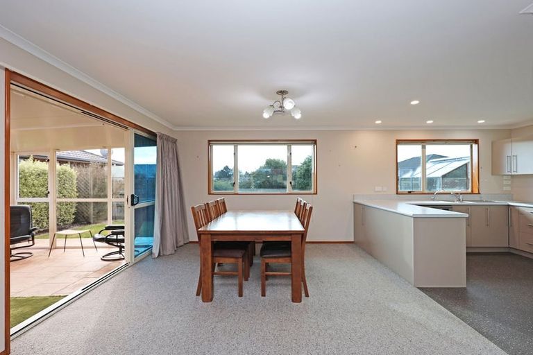 Photo of property in 27 Hannah Place, Holmes Hill, Oamaru, 9401