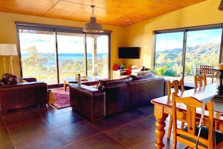 Photo of property in 104 Bay Vista Drive, Pohara, Takaka, 7183