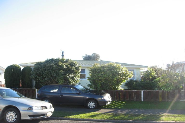 Photo of property in 37 Fairlight Place, Manurewa, Auckland, 2102