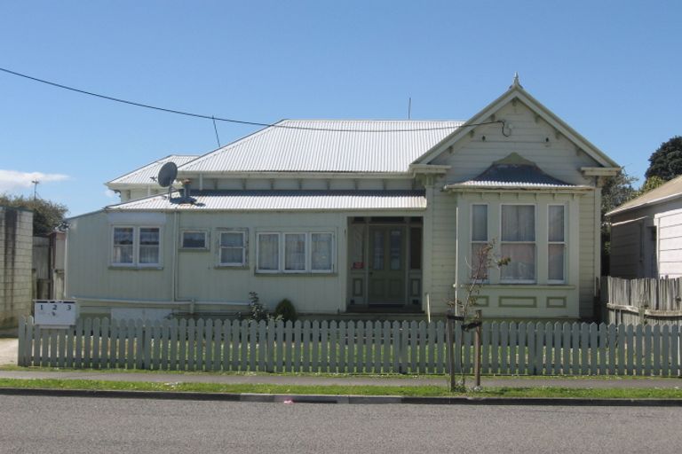 Photo of property in 2/30 Harrison Street, Whanganui, 4500