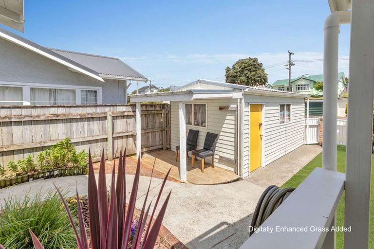 Photo of property in 22 Kawatiri Avenue, Gonville, Whanganui, 4501