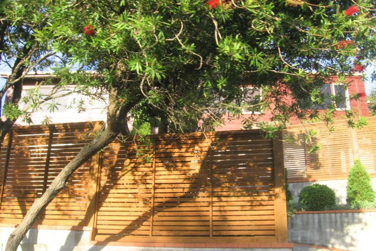 Photo of property in 6 Doon Grove, Papakowhai, Porirua, 5024