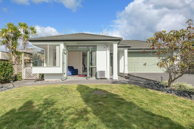 Photo of property in 10 Hawk Place, Welcome Bay, Tauranga, 3112
