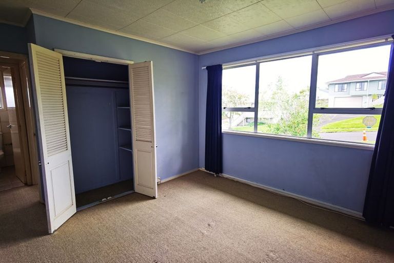 Photo of property in 9 Sumich Place, West Harbour, Auckland, 0618