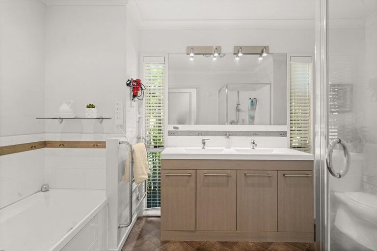 Photo of property in 10 Galaxy Place, Welcome Bay, Tauranga, 3112