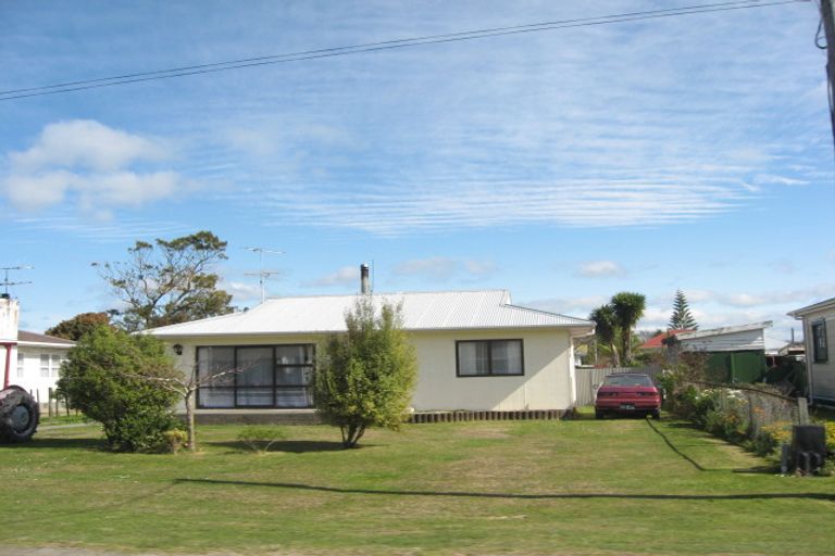 Photo of property in 46 Apatu Street, Wairoa, 4108