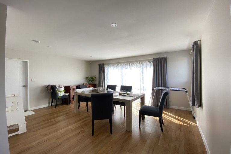 Photo of property in 75a Lynden Avenue, Hillcrest, Auckland, 0627