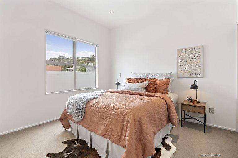 Photo of property in 65 Saddleback Grove, Karori, Wellington, 6012