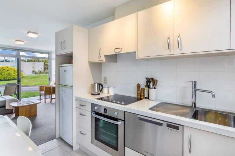 Photo of property in 1/300 Lake Terrace, Two Mile Bay, Taupo, 3330