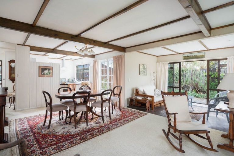 Photo of property in 1/5 Dorothy Drive, Acacia Bay, Taupo, 3330