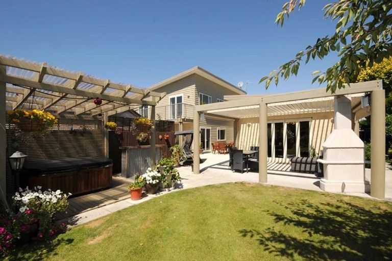 Photo of property in 53a Ashley Street, Rangiora, 7400