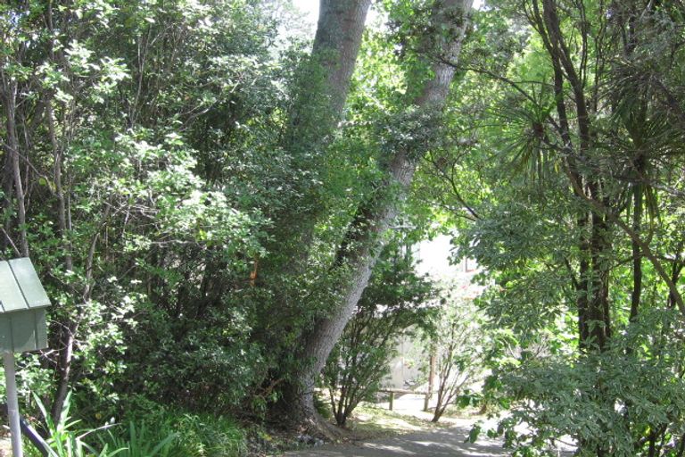 Photo of property in 80 Braemar Road, Castor Bay, Auckland, 0620