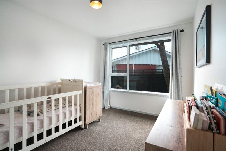 Photo of property in 2/23 Kent Lodge Avenue, Avonhead, Christchurch, 8042