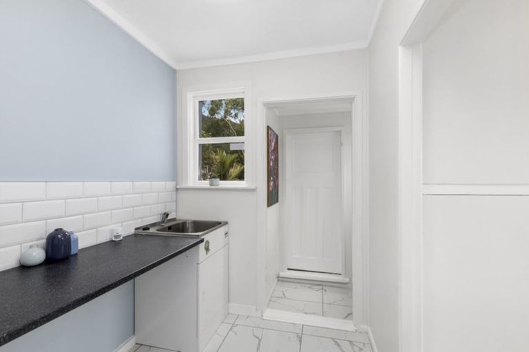 Photo of property in 111 Wilkie Crescent, Naenae, Lower Hutt, 5011