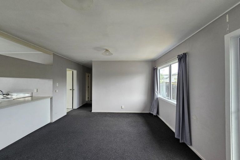 Photo of property in 2/54 Awamutu Grove, Waiwhetu, Lower Hutt, 5010