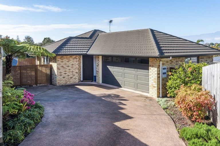 Photo of property in 32a Nelson Street, Howick, Auckland, 2014