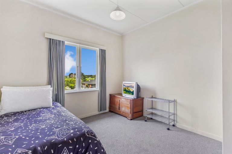 Photo of property in 33 Needham Road, Paerata, Drury, 2578