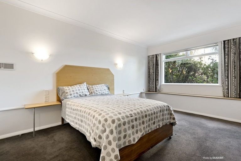 Photo of property in 165 Onslow Road, Khandallah, Wellington, 6035