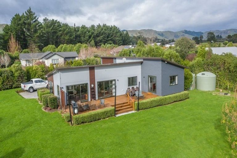 Photo of property in 36 Oakland Lane, Shannon, Palmerston North, 4474