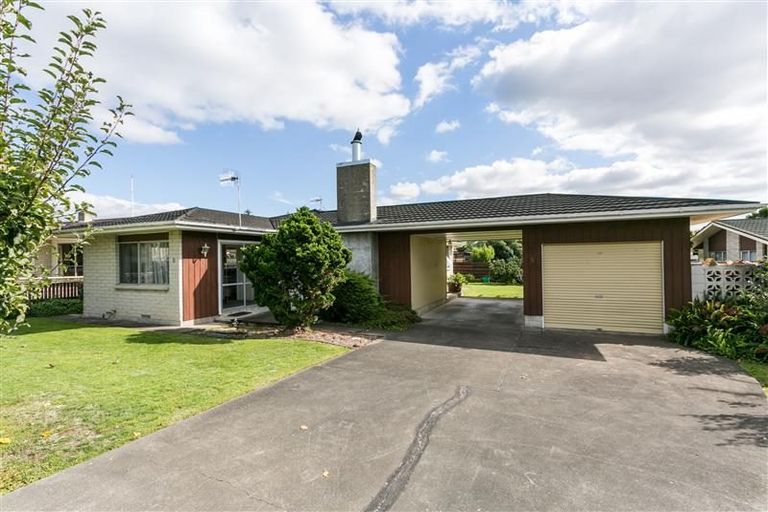Photo of property in 5 Brookvale Road, Havelock North, 4130