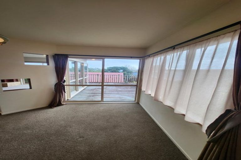Photo of property in 13a Hebron Road, Waiake, Auckland, 0630