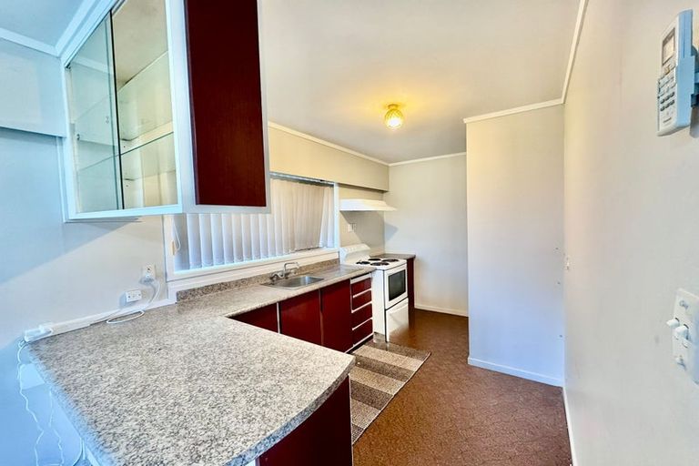 Photo of property in 1/15 Meadowcourt Drive, Manukau, Auckland, 2025