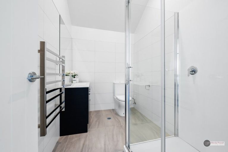 Photo of property in 6/51 Kings Crescent, Hutt Central, Lower Hutt, 5010