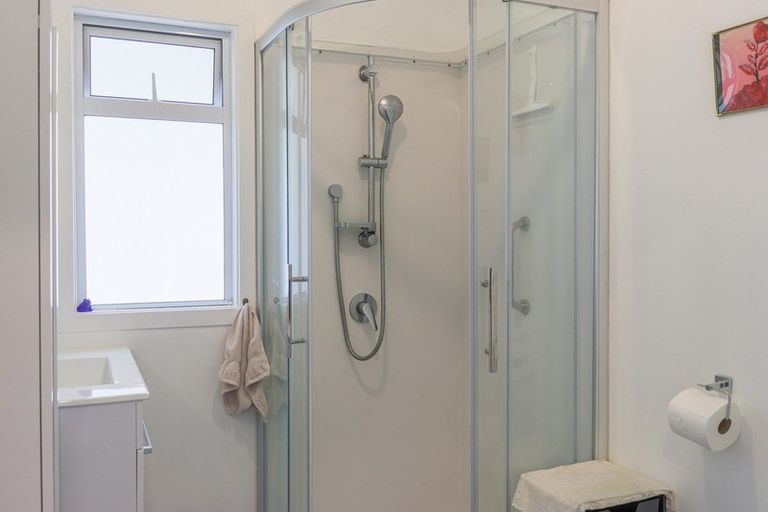 Photo of property in 38 Bridge Street, Edgecumbe, 3120