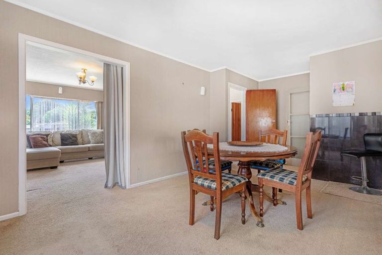 Photo of property in 8 Martin Street, Utuhina, Rotorua, 3015