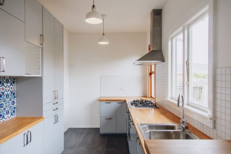 Photo of property in 10 Frankleigh Street, Somerfield, Christchurch, 8024