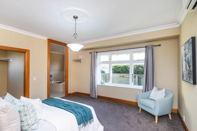 Photo of property in 18 Mahoe Avenue, Takaro, Palmerston North, 4410