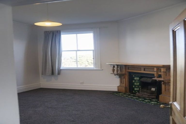 Photo of property in 64 Wright Street, Mount Cook, Wellington, 6021